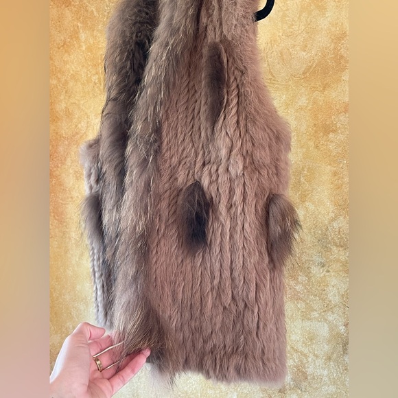 HENIG FURS FINE FUR VEST Taupe Rabbit and Raccoon Fur S/M NWT! - Picture 8 of 10